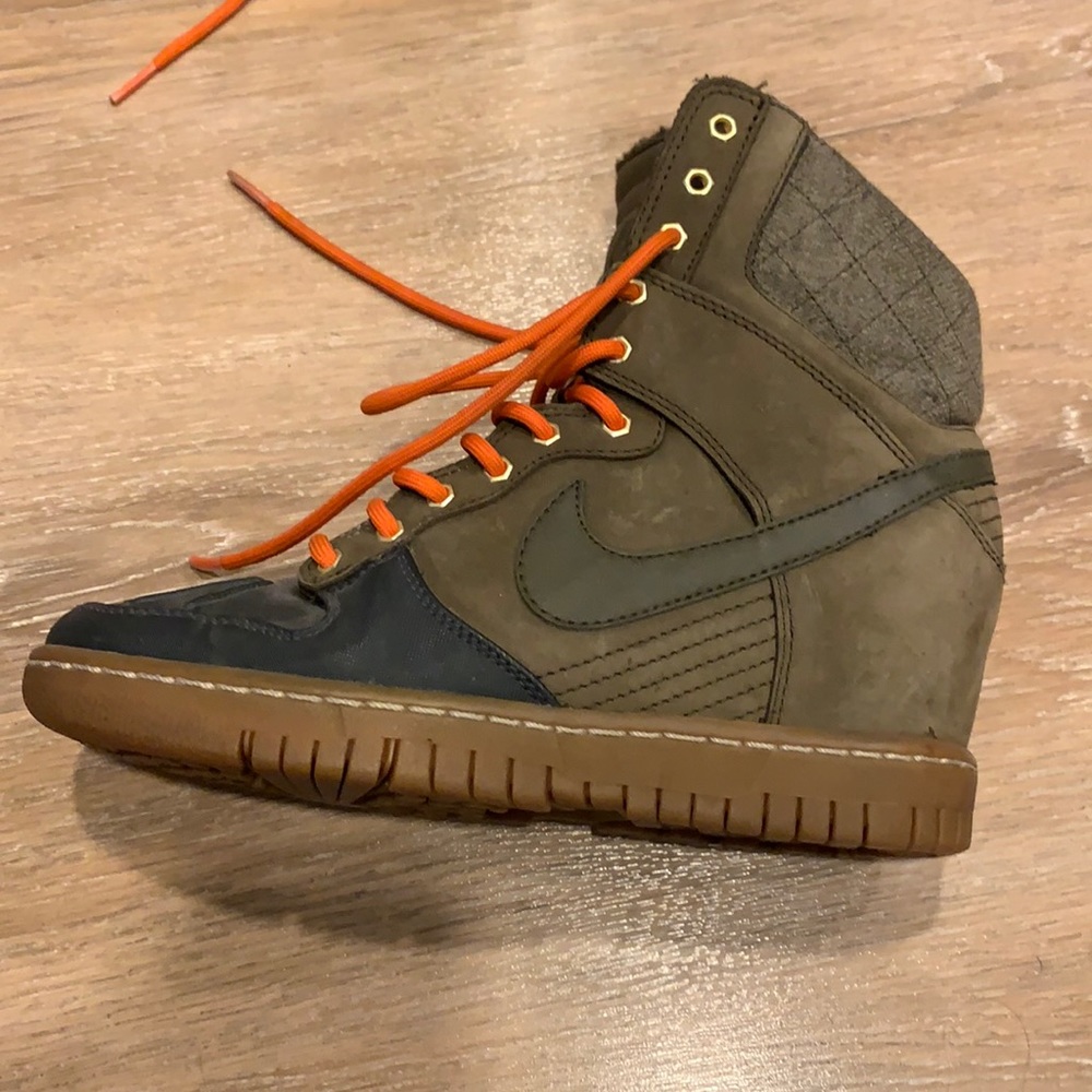Nike all weather boots